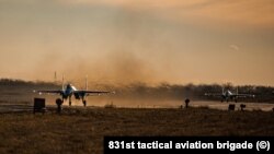 Самолёты Су-27 (архивное фото)