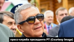 Рөстәм Миңнеханов