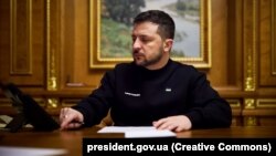 Володимир Зеленський повідомив, що Стармер висловив співчуття з приводу російського удару по Києву, внаслідок якого загинула 31 людина