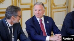 Стивен Уиткофф на встрече в Париже