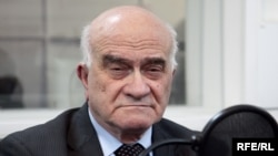 Евгений Ясин - один из докладчиков конференции