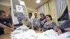 Падчас падліку галасоў на выбарах у Вярхоўную Раду Ўкраіны. Кіеў, 21 ліпеня 2019 году