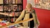 "Чтобы другие боялись". Что прокуратура ищет в книжных магазинах