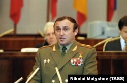 პაველ გრაჩოვი, რუსეთის თავდაცვის მინისტრი, 1992 წ.