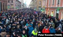 Митинг в поддержку политзаключенного Алексея Навального в Питере 31 января