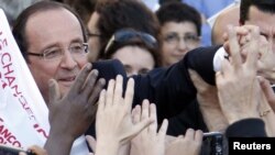 Фаворит на президентских выборах во Франции Франсуа Олланд 