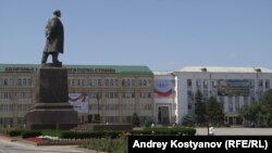 Площадь Ленина в Махачкале, архивное фото