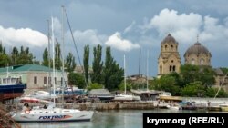 Евпаторийский морской порт, архивное фото