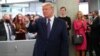 Дональд Трамп в своем избирательном штабе в Вирджинии